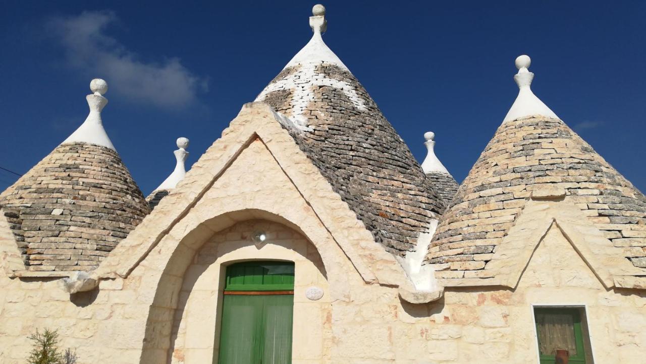 Trullo Le Tre Sorelle チステルニーノ エクステリア 写真