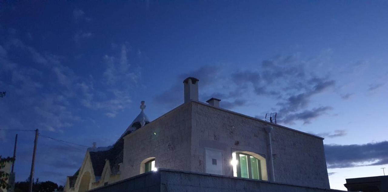 Trullo Le Tre Sorelle チステルニーノ エクステリア 写真