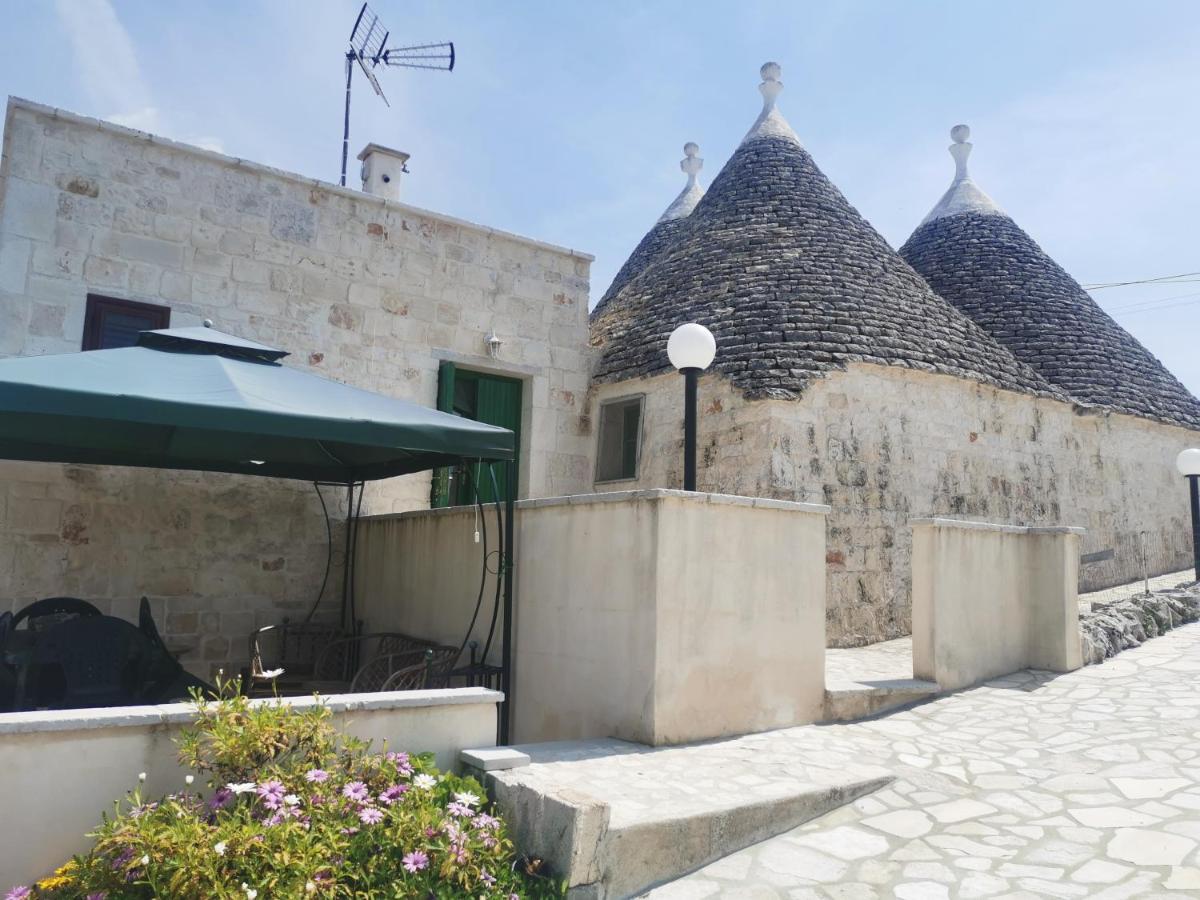 Trullo Le Tre Sorelle チステルニーノ エクステリア 写真