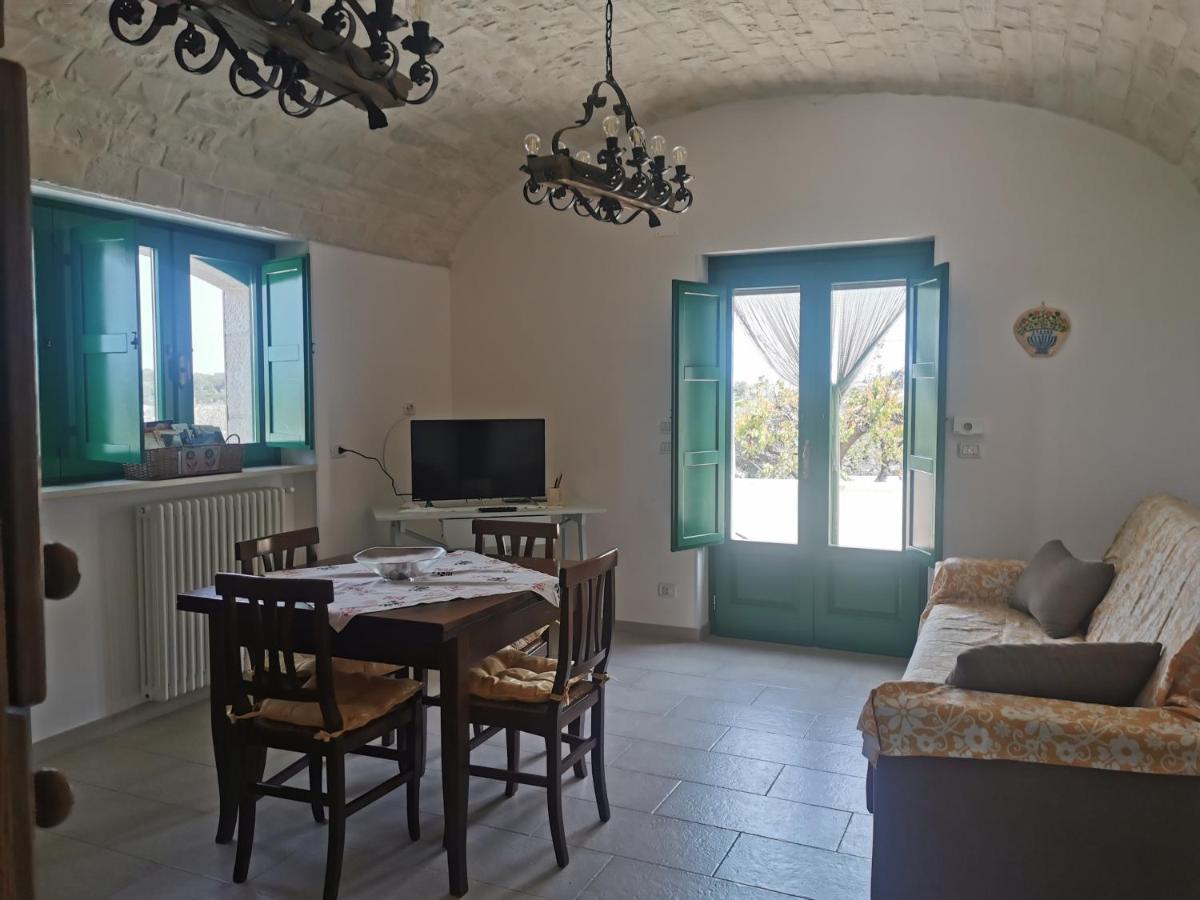 Trullo Le Tre Sorelle チステルニーノ エクステリア 写真