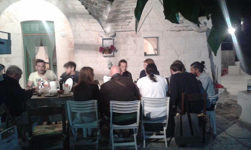 Trullo Le Tre Sorelle チステルニーノ エクステリア 写真