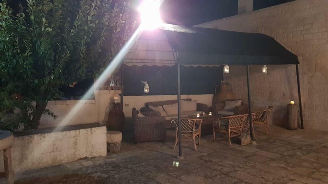 Trullo Le Tre Sorelle チステルニーノ エクステリア 写真